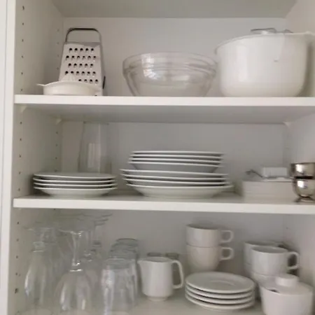 12 Torvegade. 1 Door 4.